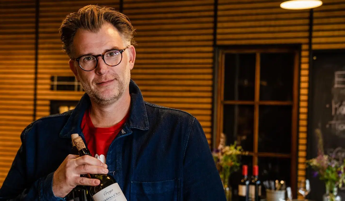 BTs vin-tester Mikkel Nielsen, blindsmager billig vin for at finde - det bedste af det billige.