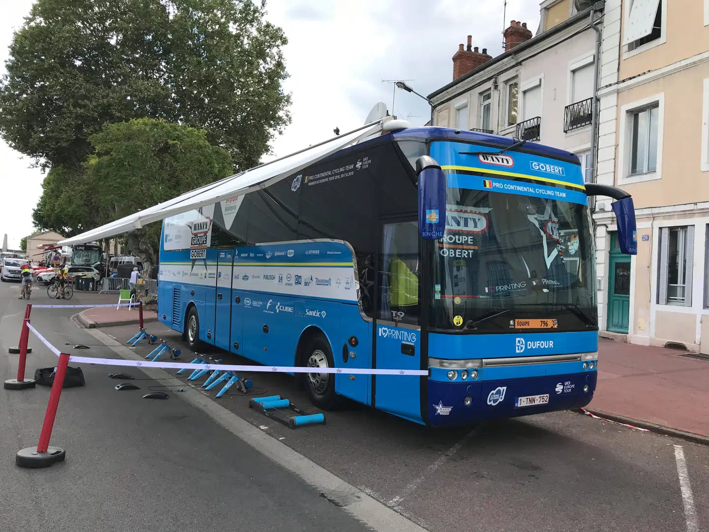 Wanty-Goberts holdbus.