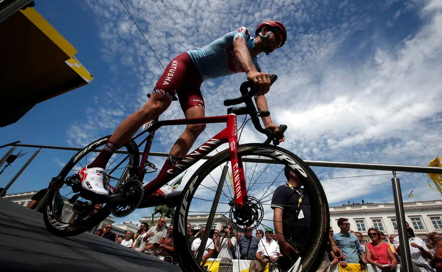 epa07698496 Russia's Ilnur Zakarin of team Katusha Alpecin before the 1st stage of the 106th edition of the Tour de France cycling race over 194km around Brussels, Belgium, 06 July 2019. EPA/GUILLAUME HORCAJUELO