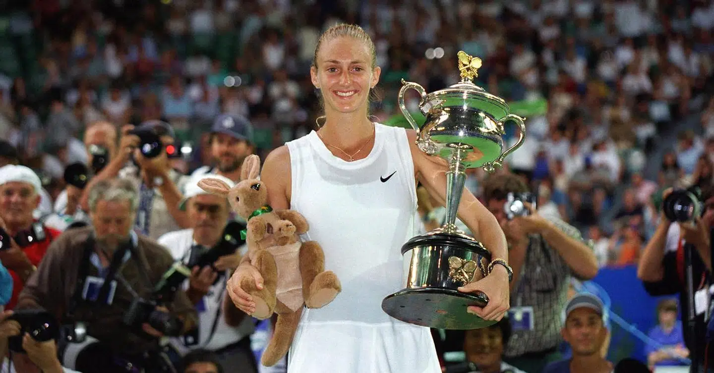 Mary Pierce vandt i 1995 finalen ved Grand Slam-tennisturneringen Australian Open over Arantxa Sanchez-Vicario.