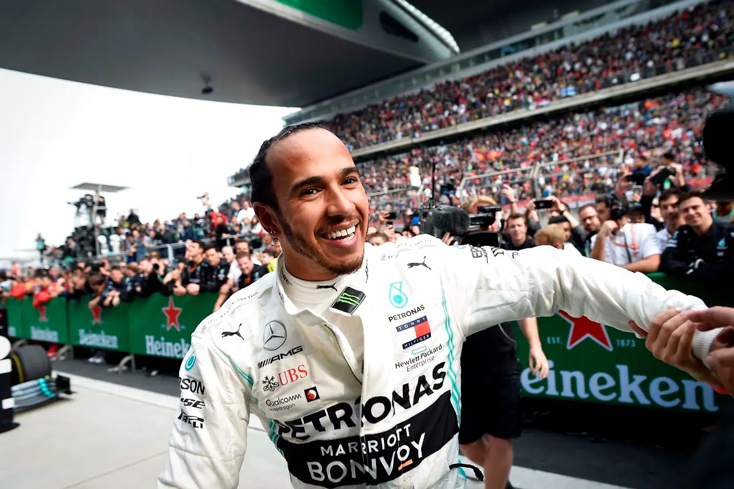 Lewis Hamilton topper både Mikkel Macs og Ronnie Bremers top 10 over bedste kørere i Formel 1-feltet.