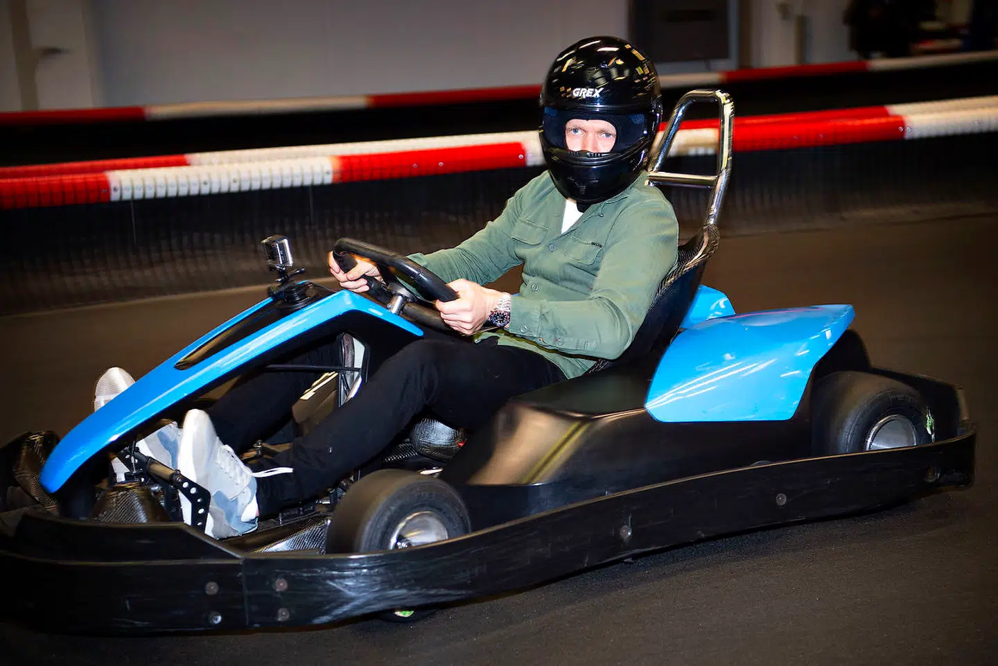 Før onsdagens talkshow var Magnussen også til en gokart-event med blandt andre Peter Schmeichel og Michael Maze.