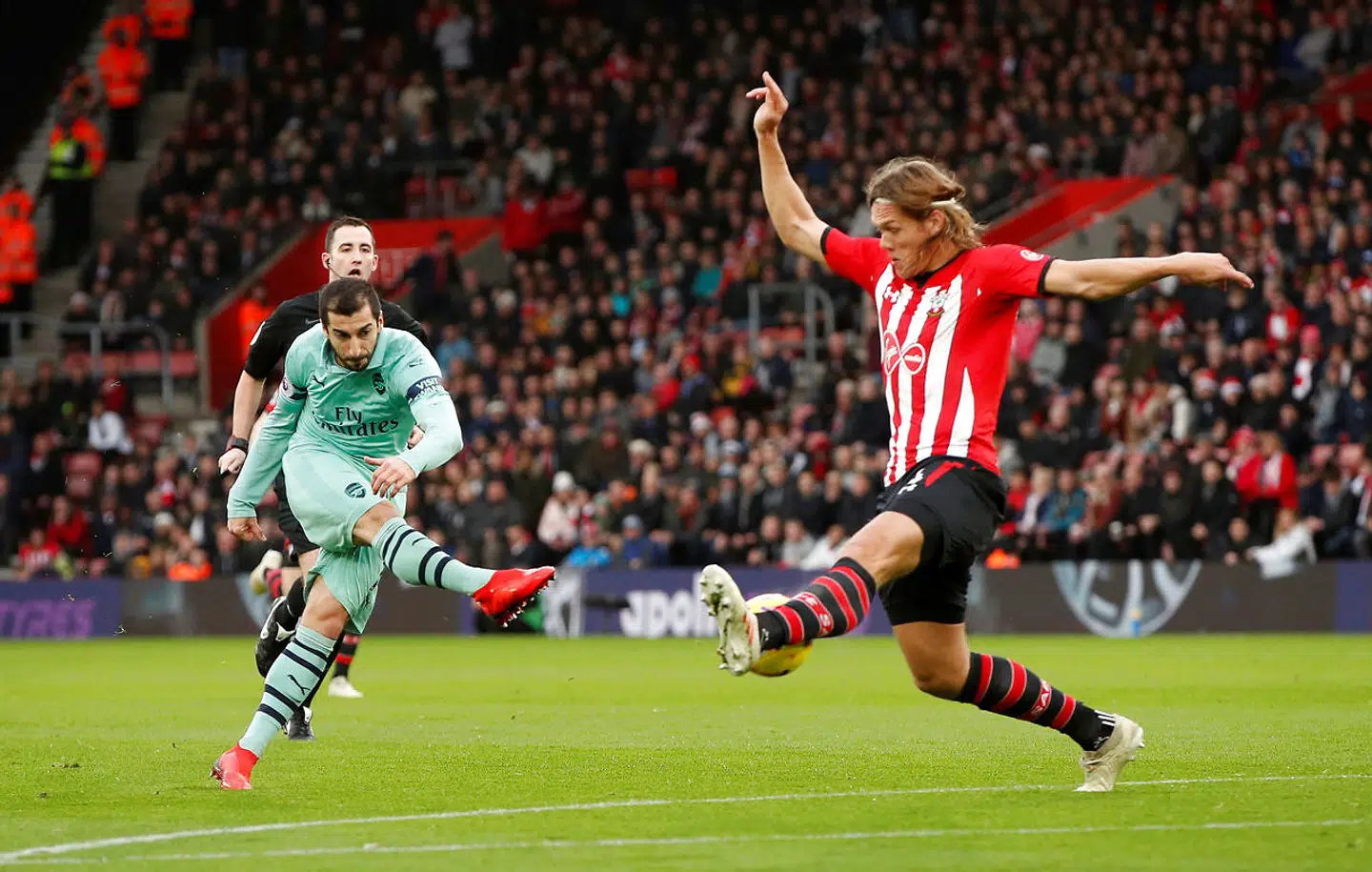 Southampton leverede en af de helt store præstationer, da de slog Arsenal 3-2.