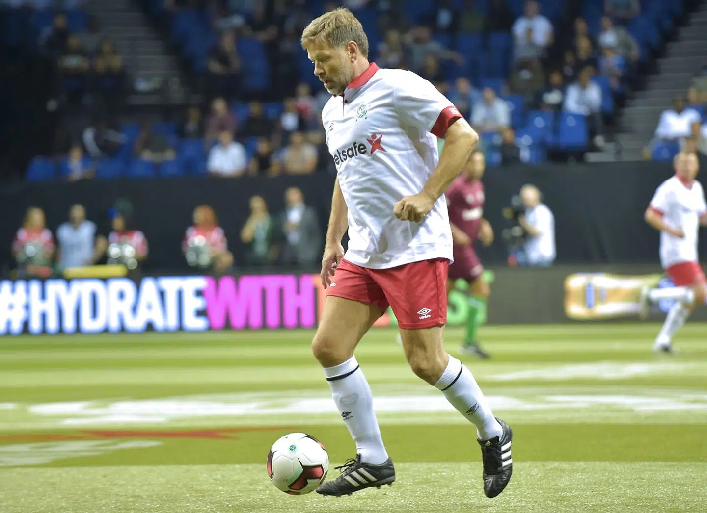 John Sivebæk var med for Danmark under showturneringen 'Star Sixes' i 2017 - hvor Danmark vandt turneringen.