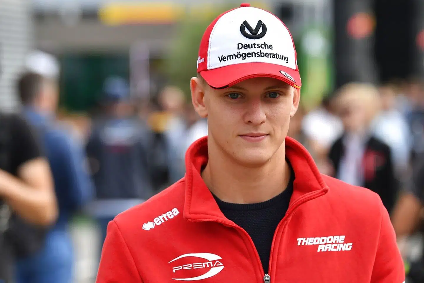 Mick Schumacher ligner sin far fysisk - og han er også blevet racerkører.