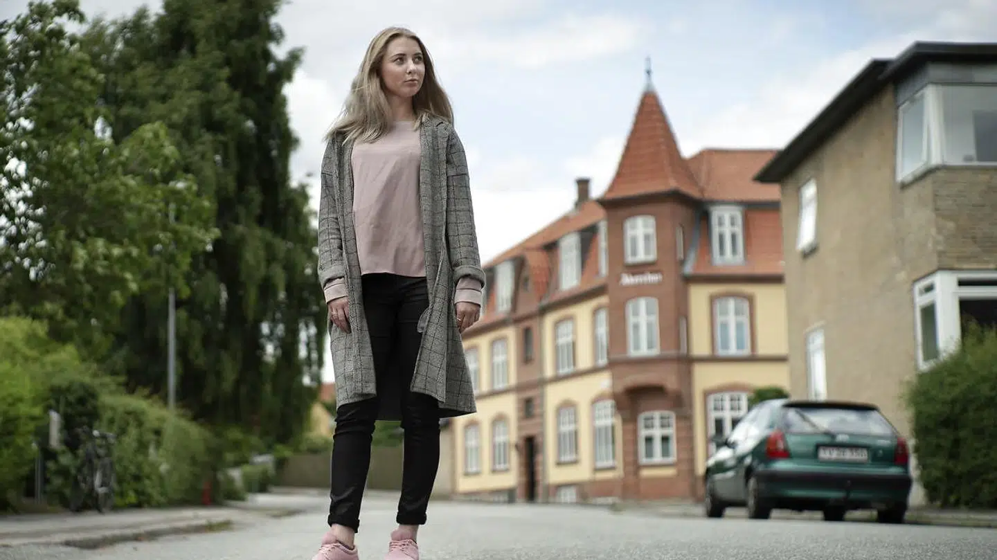 Emilie Riddersholm er 19 år gammel. For et års tid siden var Emilie udsat for en voldtægt.