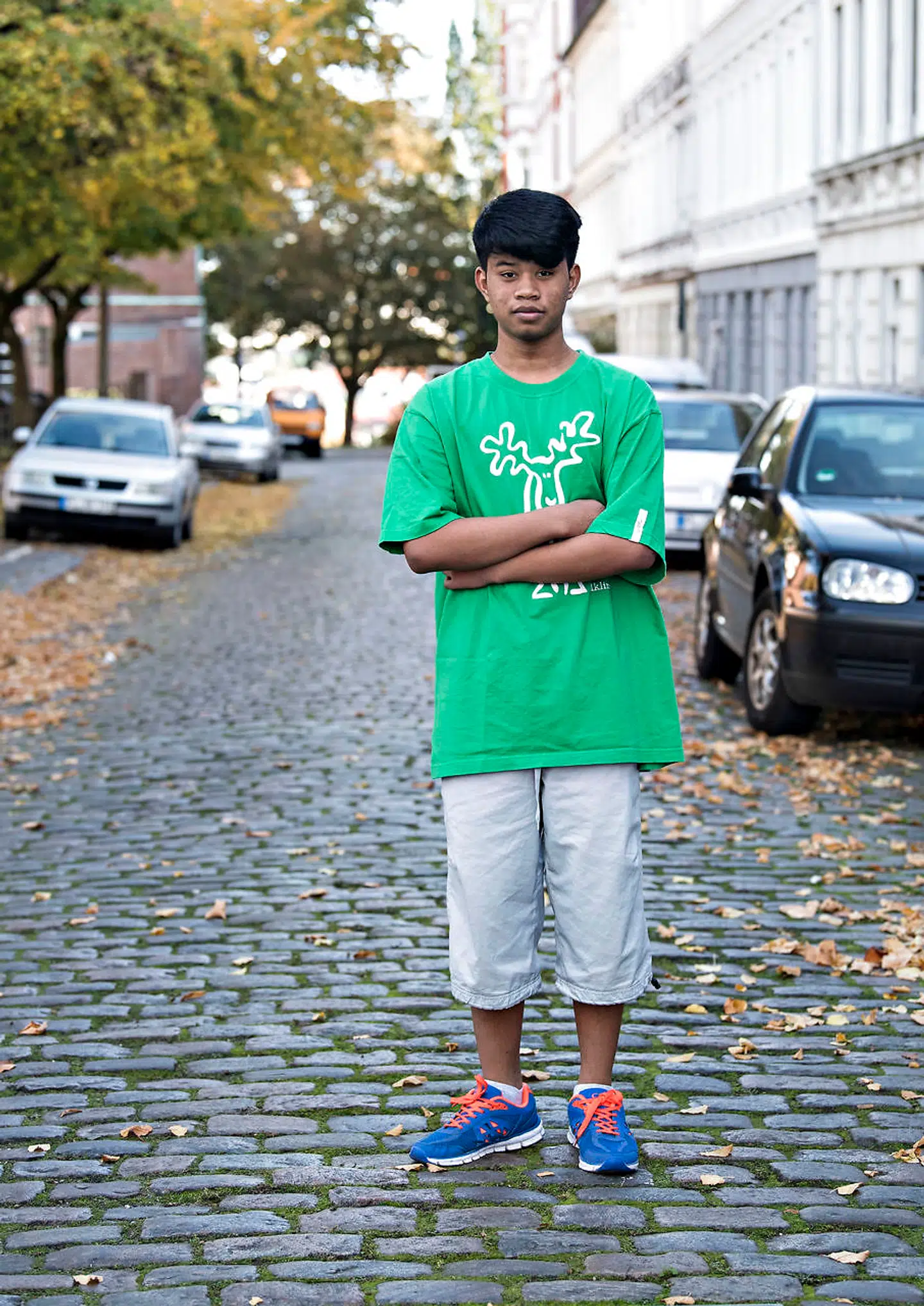 Birdie uden for lejligheden i Flensborg, hvor de har boet de seneste mange måneder.