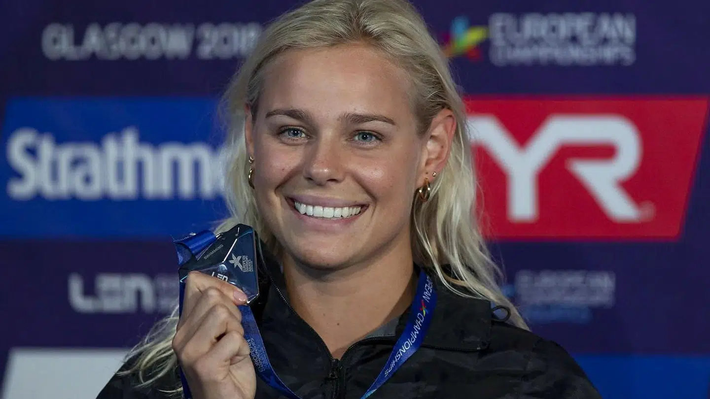 Pernille Blume har ellers vist strålende form ved EM i Glasgow og vandt lørdag sølv på 50 meter fri.