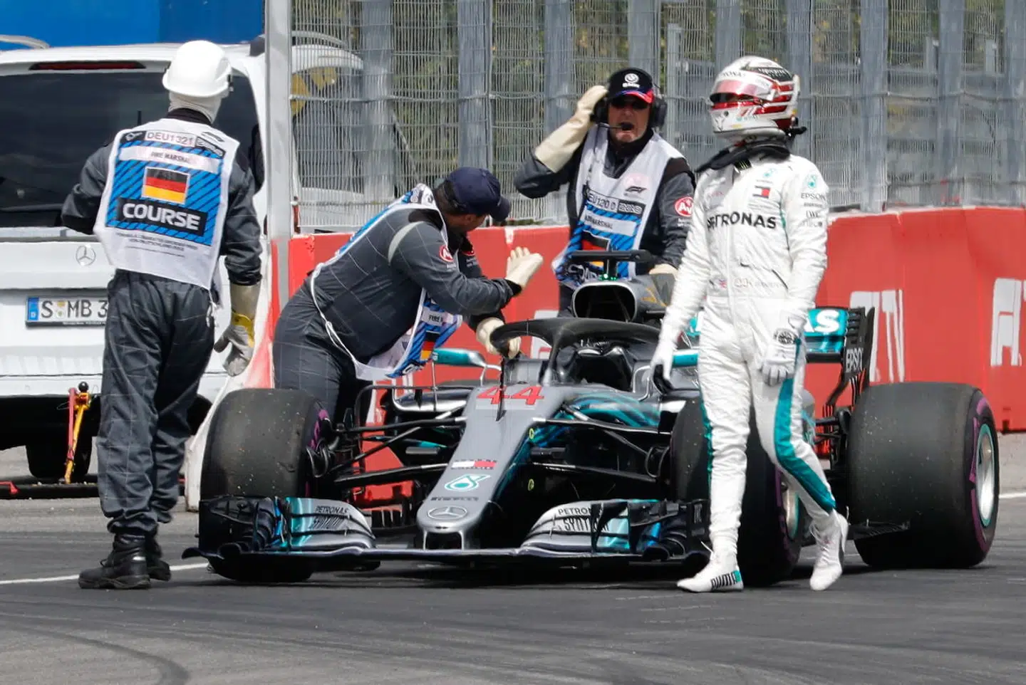 Levins Hamilton led et stort nederlag. (EPA/RONALD WITTEK)