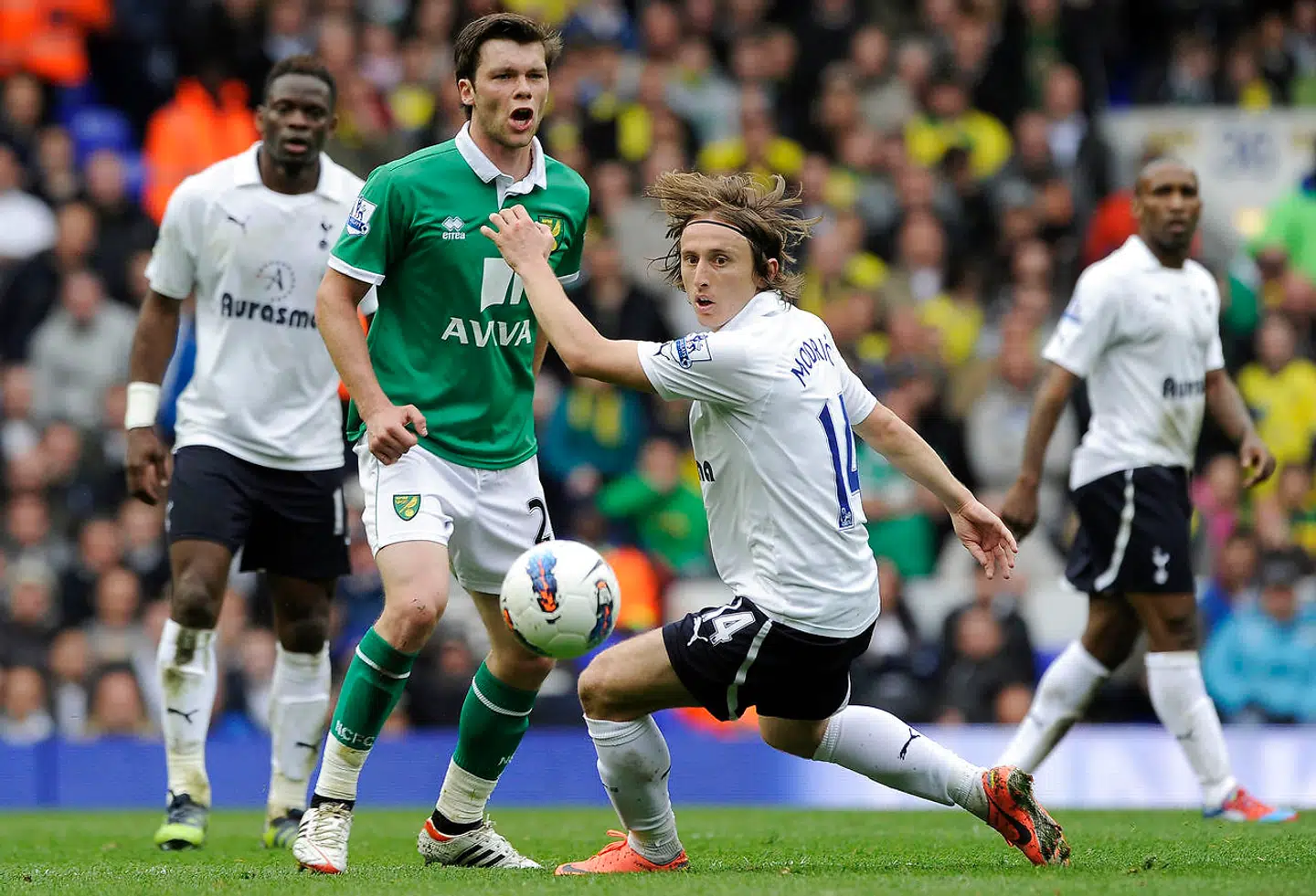 Luka Modric udviklede sig til et af Europas allerstørste talenter i den kroatiske klub Dinamo Zagreb. Han blev i 2008 solgt videre til engelske Tottenham, hvor han gik fra stortalent til verdensstjerne.