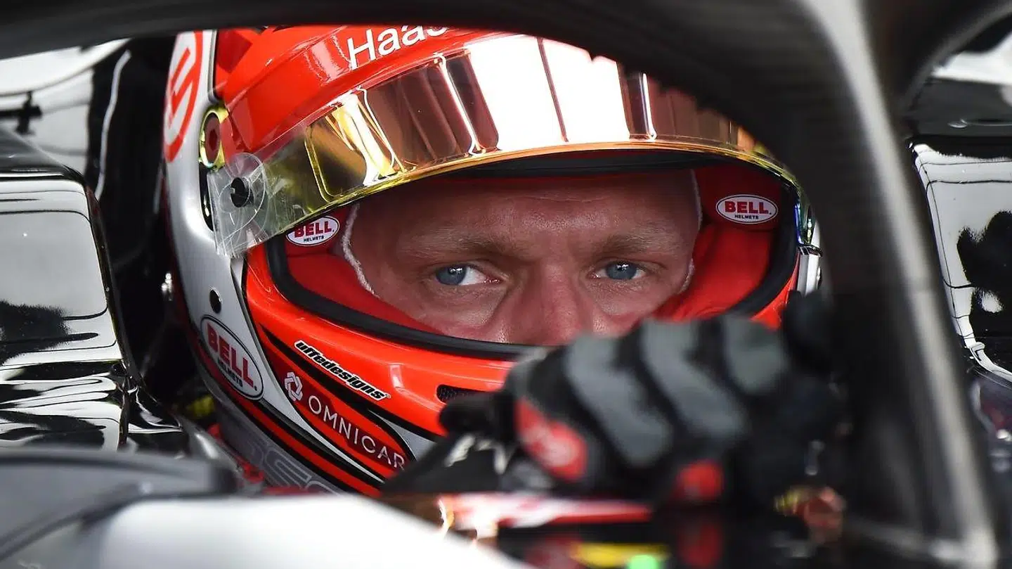 »Kevin Magnussen har en anden indgangsvinkel og er ikke bange for at indrømme fejl,« skriver B.T.s Formel 1-korrespondent, Peter Nygaard.
