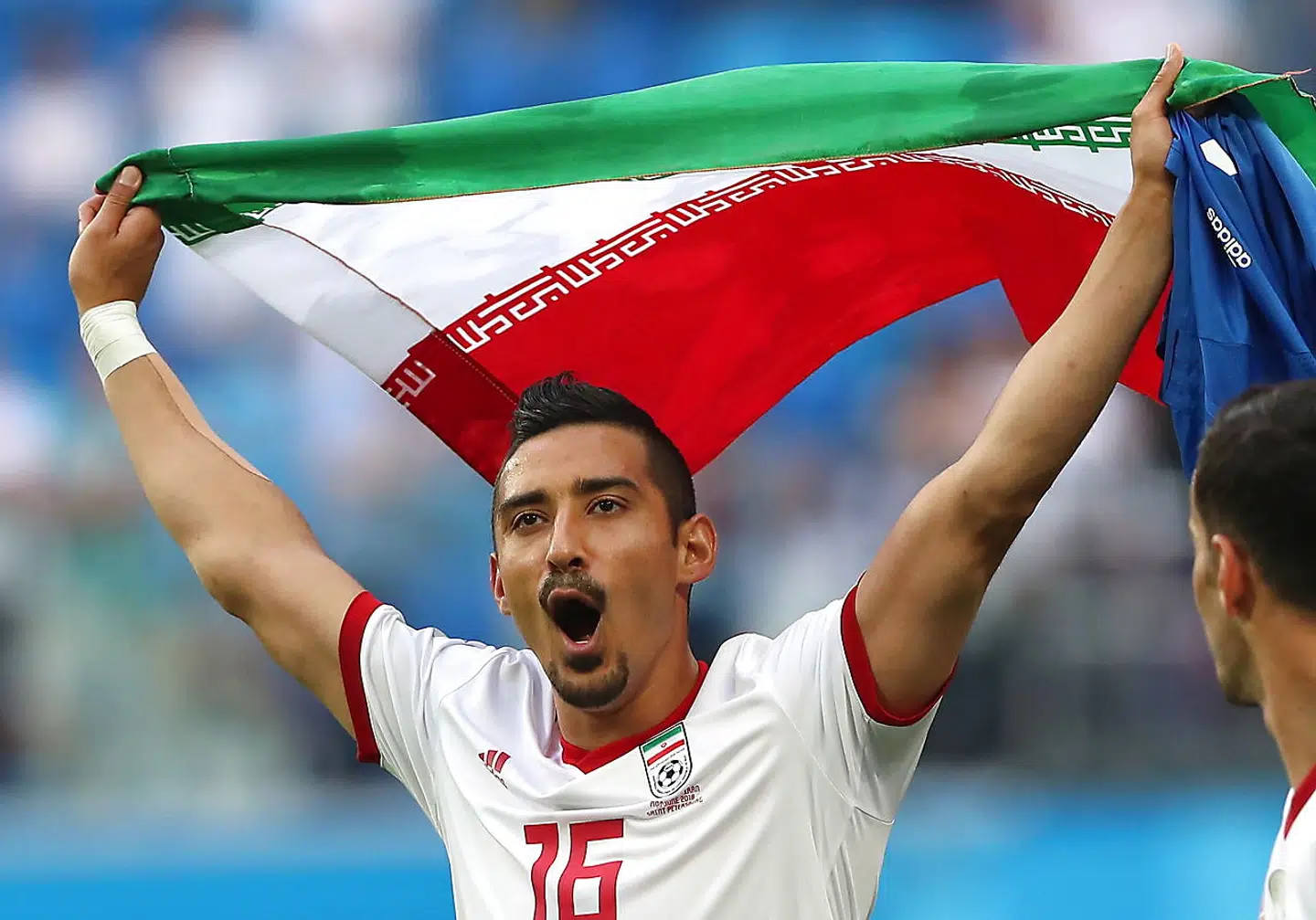 Reza Ghoochannejhad jubler efter Irans sejr over Marokko.