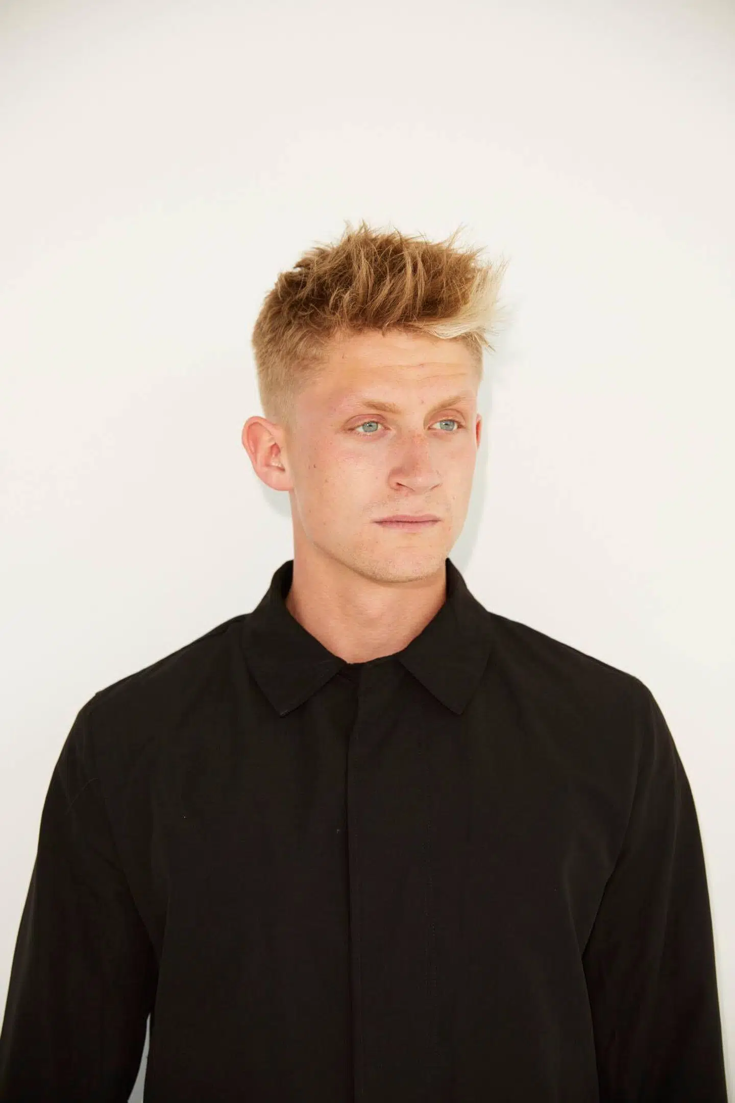 Bro er snart aktuel med en opfølger til 'Sydpå'.