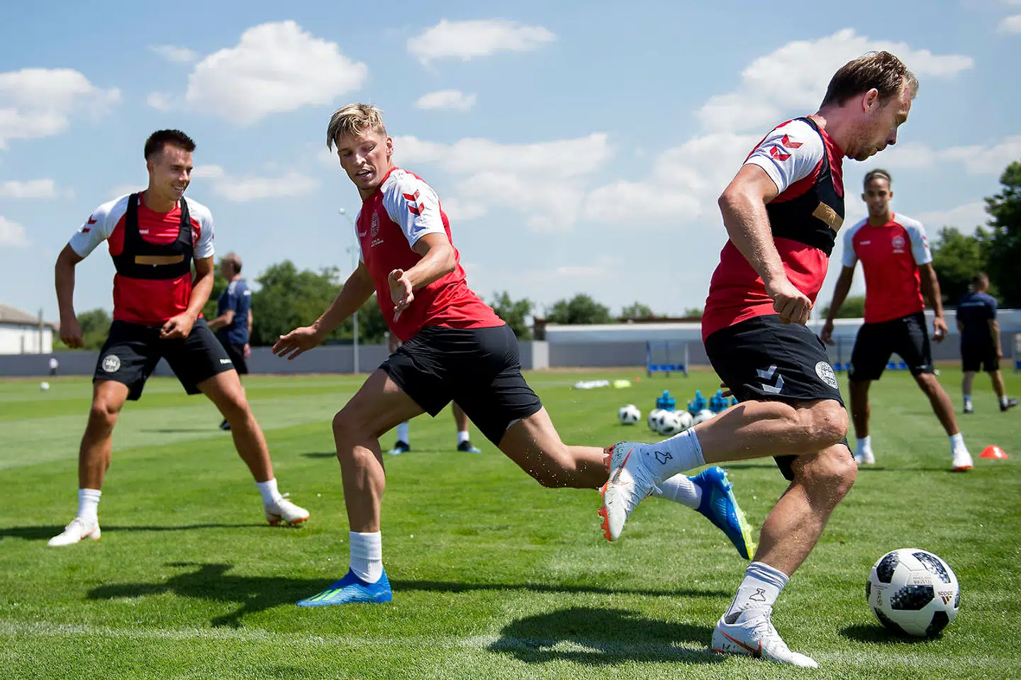 Jens Stryger Larsen, Michael Krohn-Dehli, Jonas Knudsen og Yussuf Yurary Poulsen under landsholdstræning i Anapa.