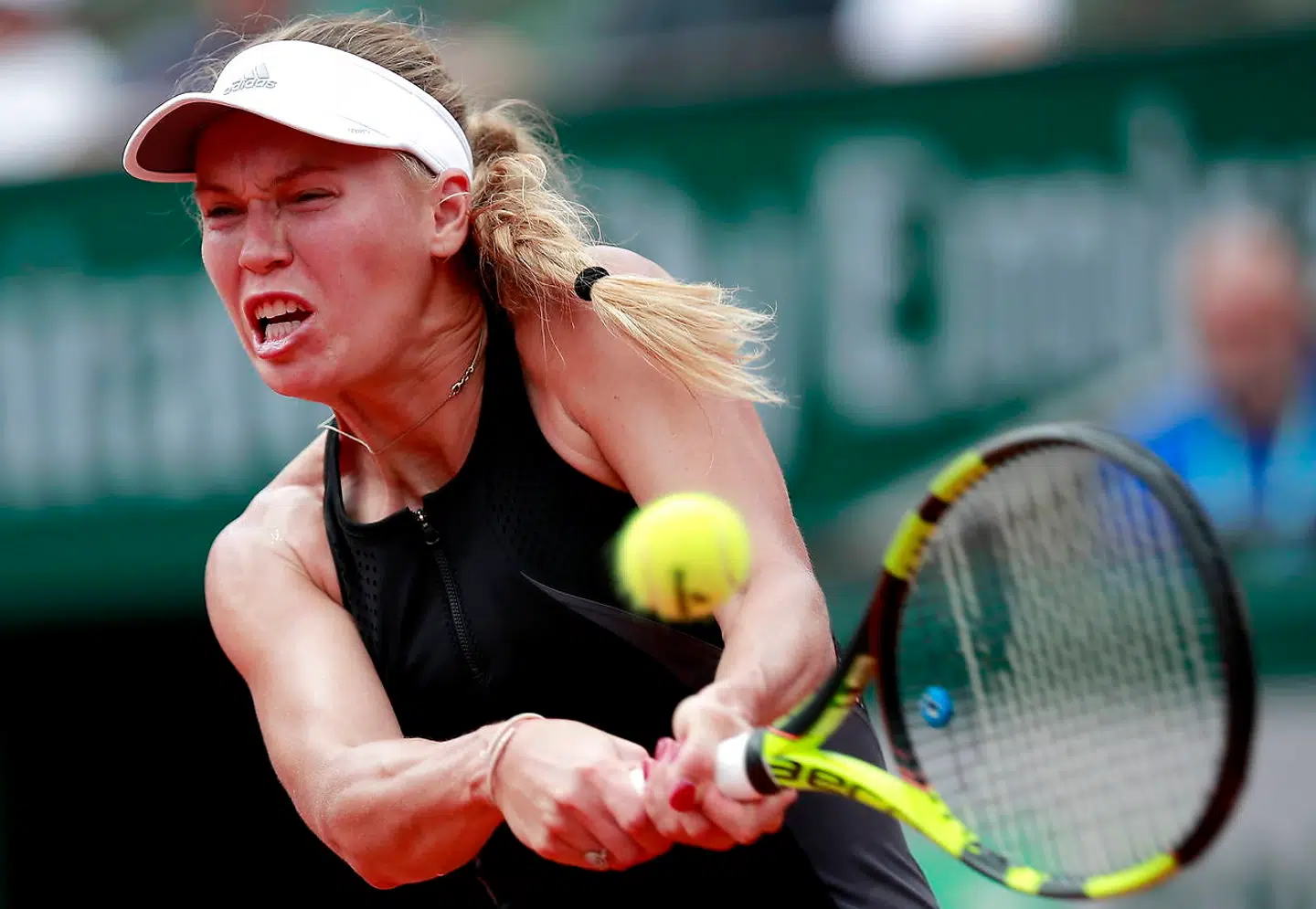 Caroline Wozniacki skal næste gang ved Grand Slam-turneringen French Open i Paris i aktion onsdag eftermiddag.
