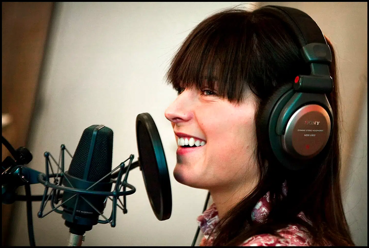 Andrea Elisabeth slog for alvor sit navn fast, da hun var en del af de populære radioprogram Morgenhyrderne.