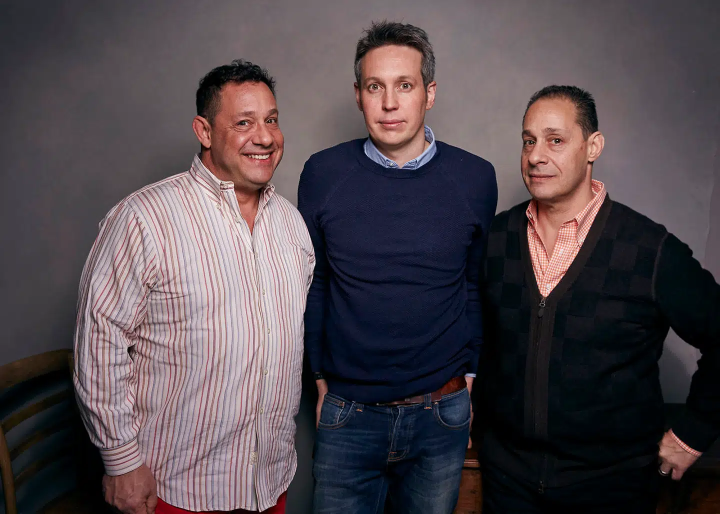 Filminstruktør Tim Wardle mellem David Kellman (tv) og Robert Shafran.
