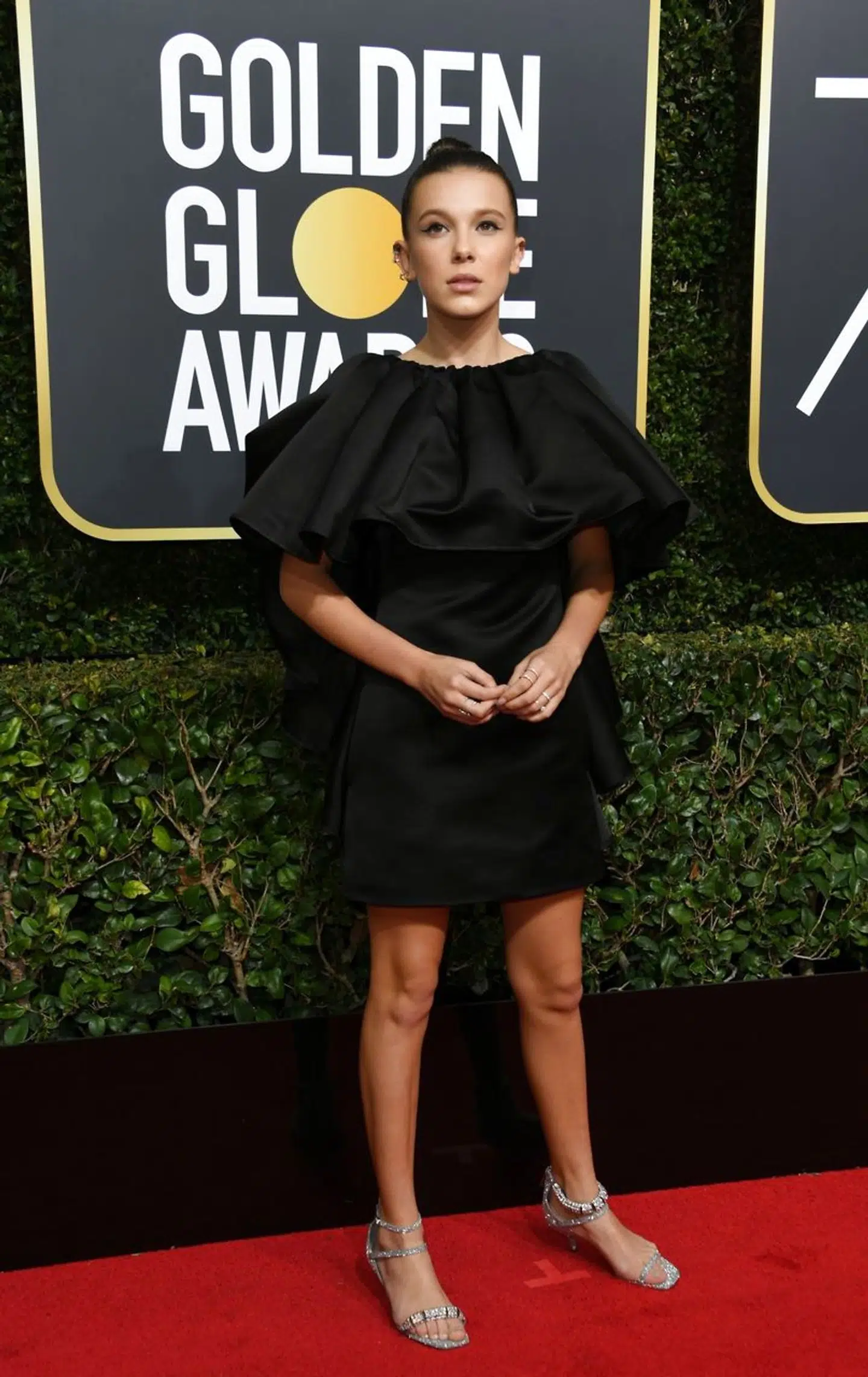 Millie Bobby Brown ankom alene.