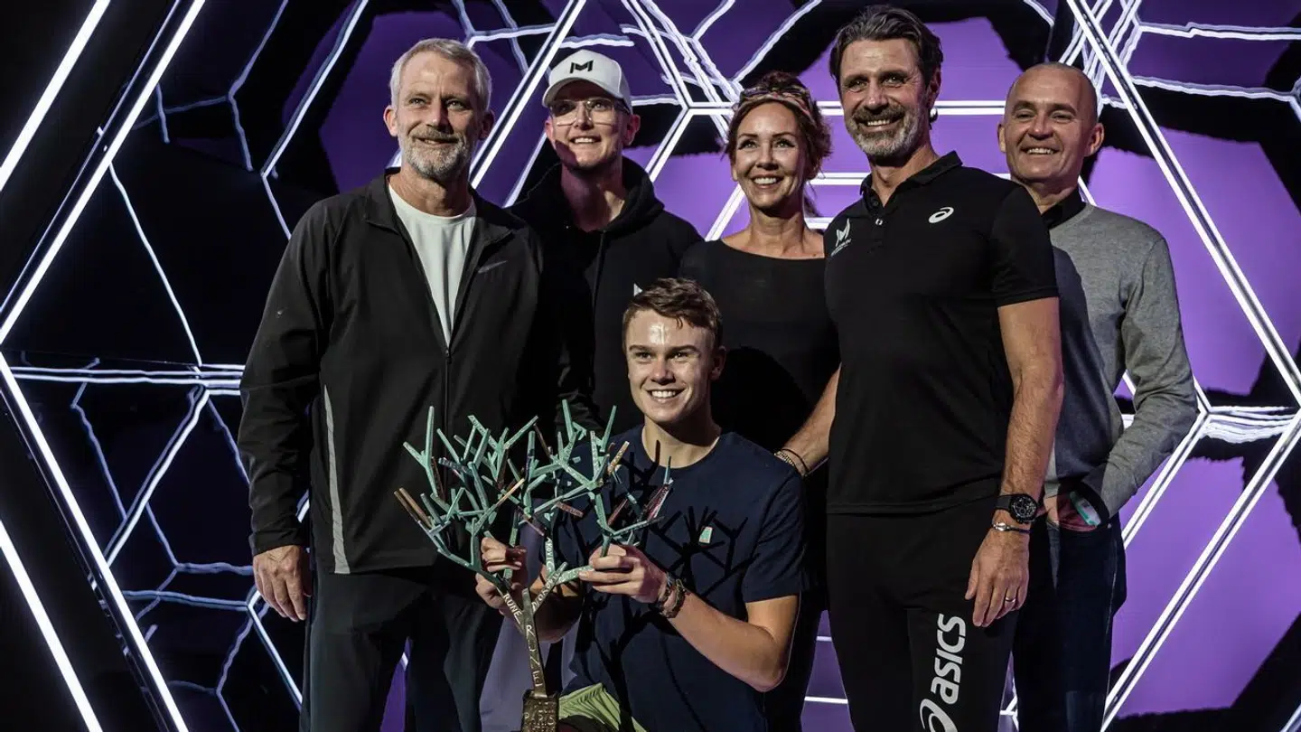 Der er sket meget på et år. Her står Rune med Masters-titlen, som han vandt i Paris i 2022.