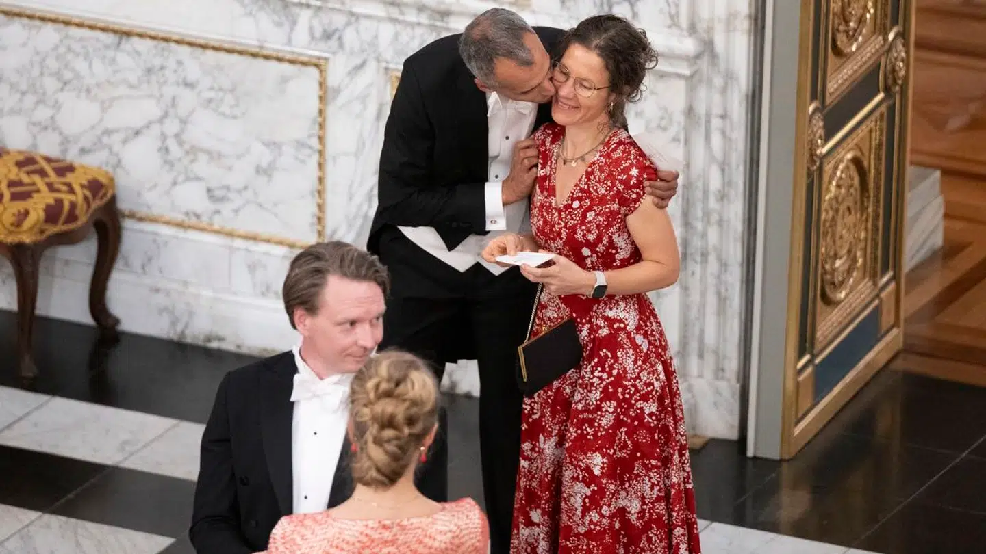 Mattias Tesfaye og hustruen Signe Hagel Andersen var sammen til gallamiddag hos Dronningen.