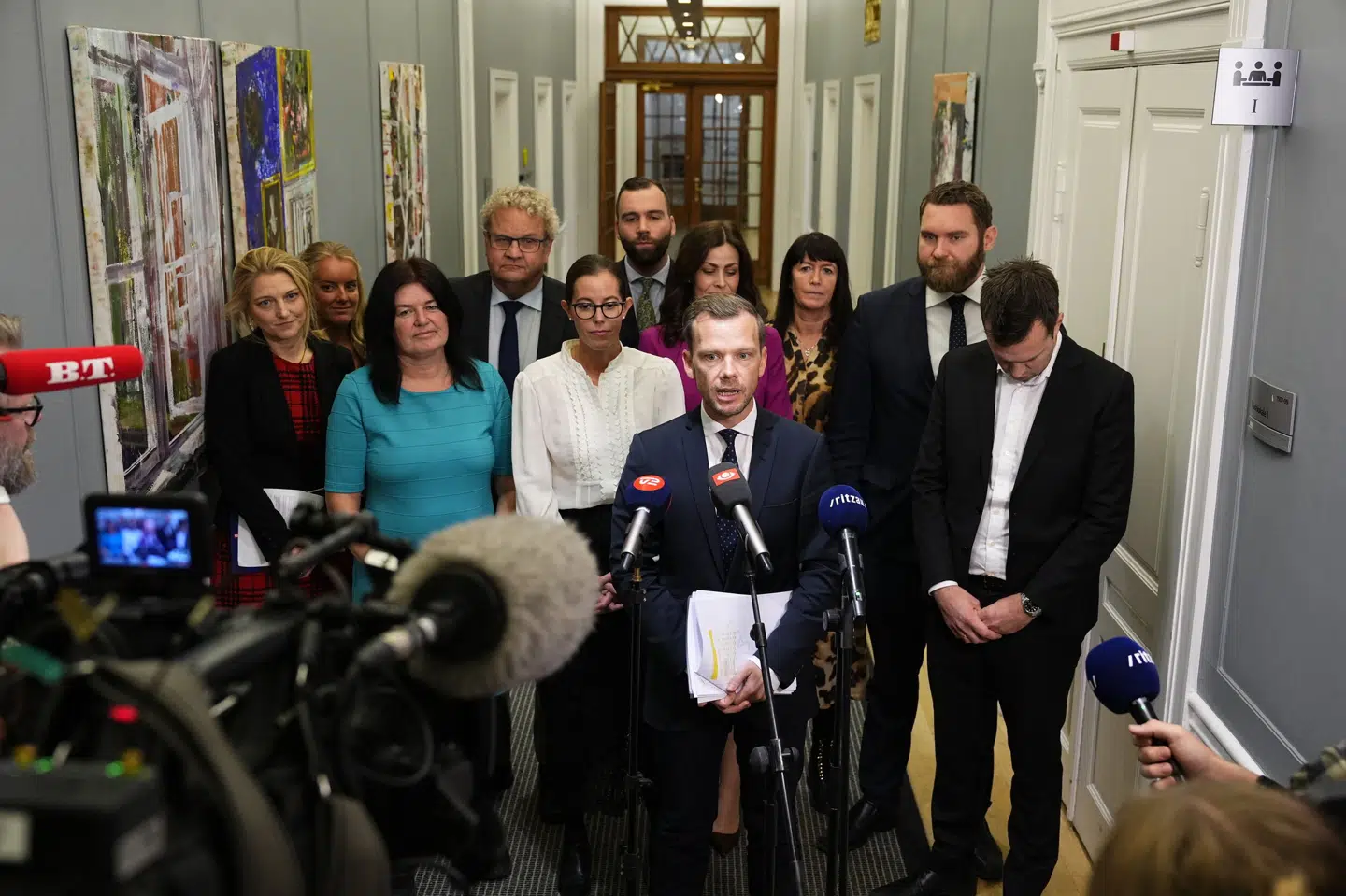 Justitsminister Peter Hummelgaard (S) har præsenteret en ny bandepakke med strafskærpelser på flere områder.