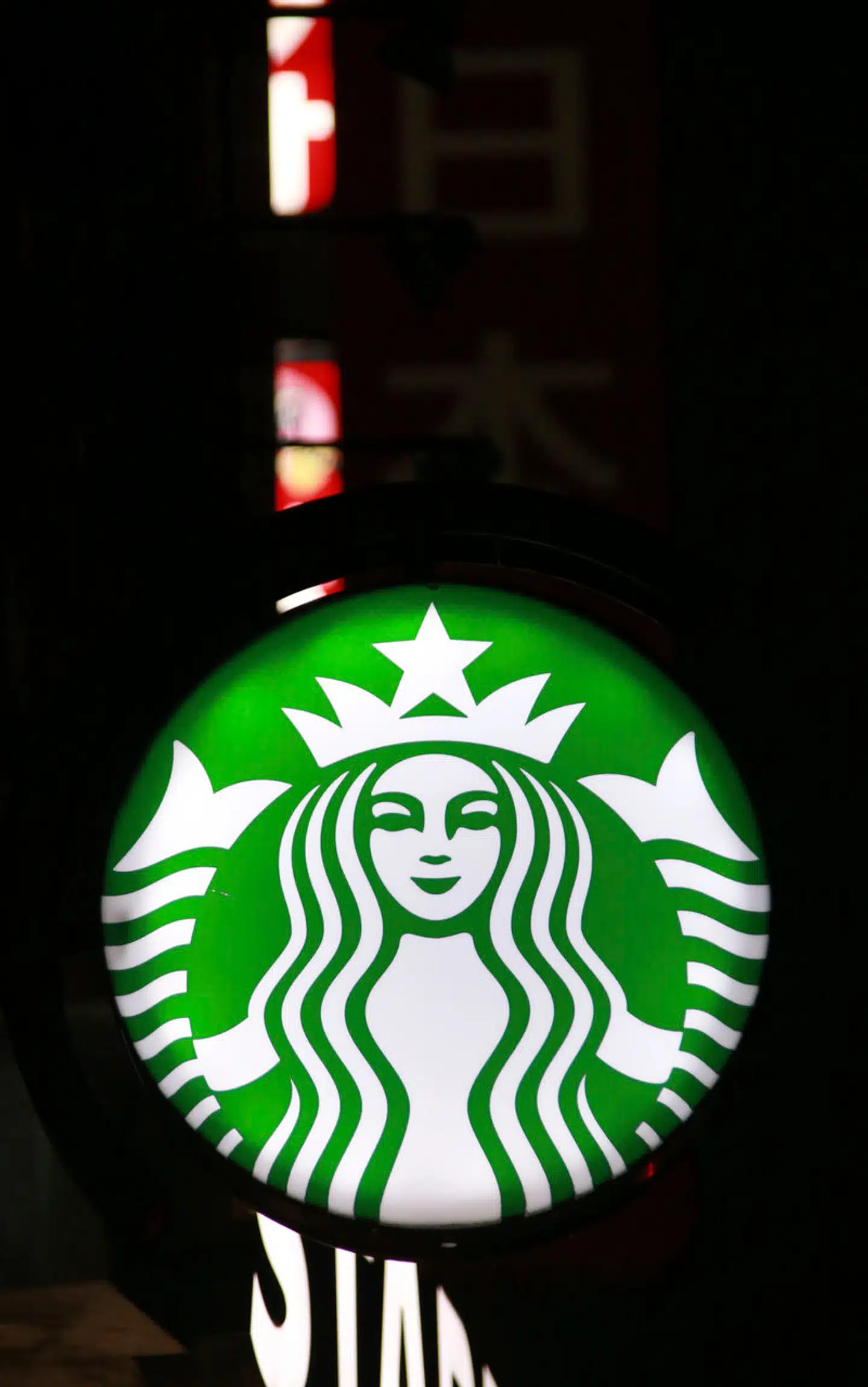 Starbucks startede i Seattle i 1971. Siden har kæden spredt sig til store dele af verden. Billedet her er fra Tokyo.