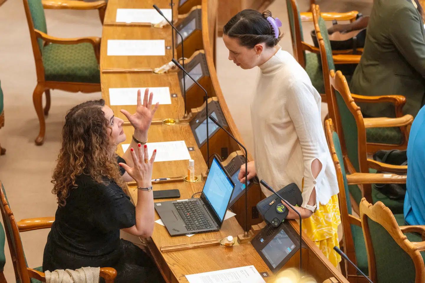 Halime Oguz er uforstående over for regeringens skattelettelser, som hun finder unødvendige i en tid, hvor velfærdsstaten i hendes øjne er presset.