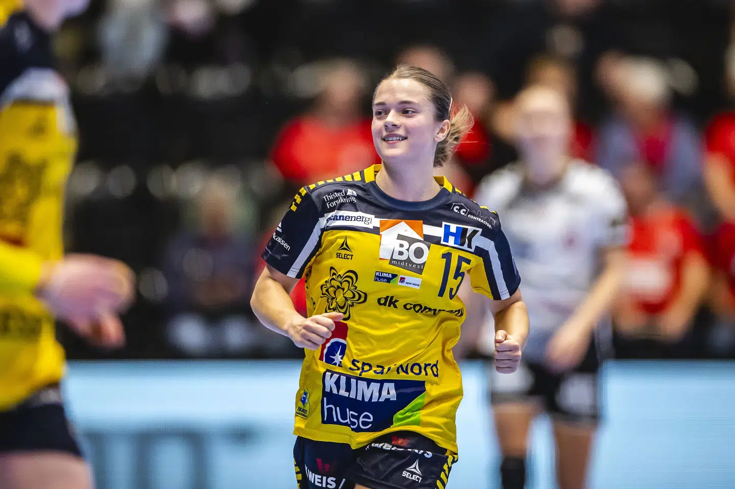 Emma Friis forlader Ikast.