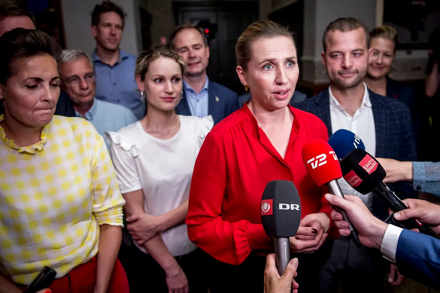 Mette Frederiksen har endnu ikke fortalt, hvordan hun vil finansiere sine politiske ambitioner. SF og Enhedslisten er til gengæld kommet med deres bud, som lyder på henholdvis øget beskatning på formuer og på aktie- og kapitalindskomst.