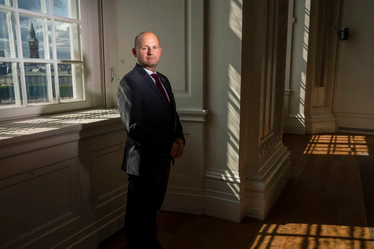 Søren Pape Poulsen har kun hovedrysten til overs for Lars Løkke Rasmussens ageren. Fremover vil partiet ikke pege betingelsesløst på Venstres formand som statsminister.