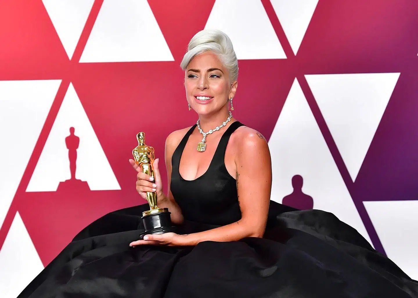 I slutningen af februar vandt Lady Gaga en Oscar for bedste sang for »Shallow« til filmen »A Star Is Born«. Nu bliver hun anklaget for at have plagieret singer/songwriteren Steve Ronsen.