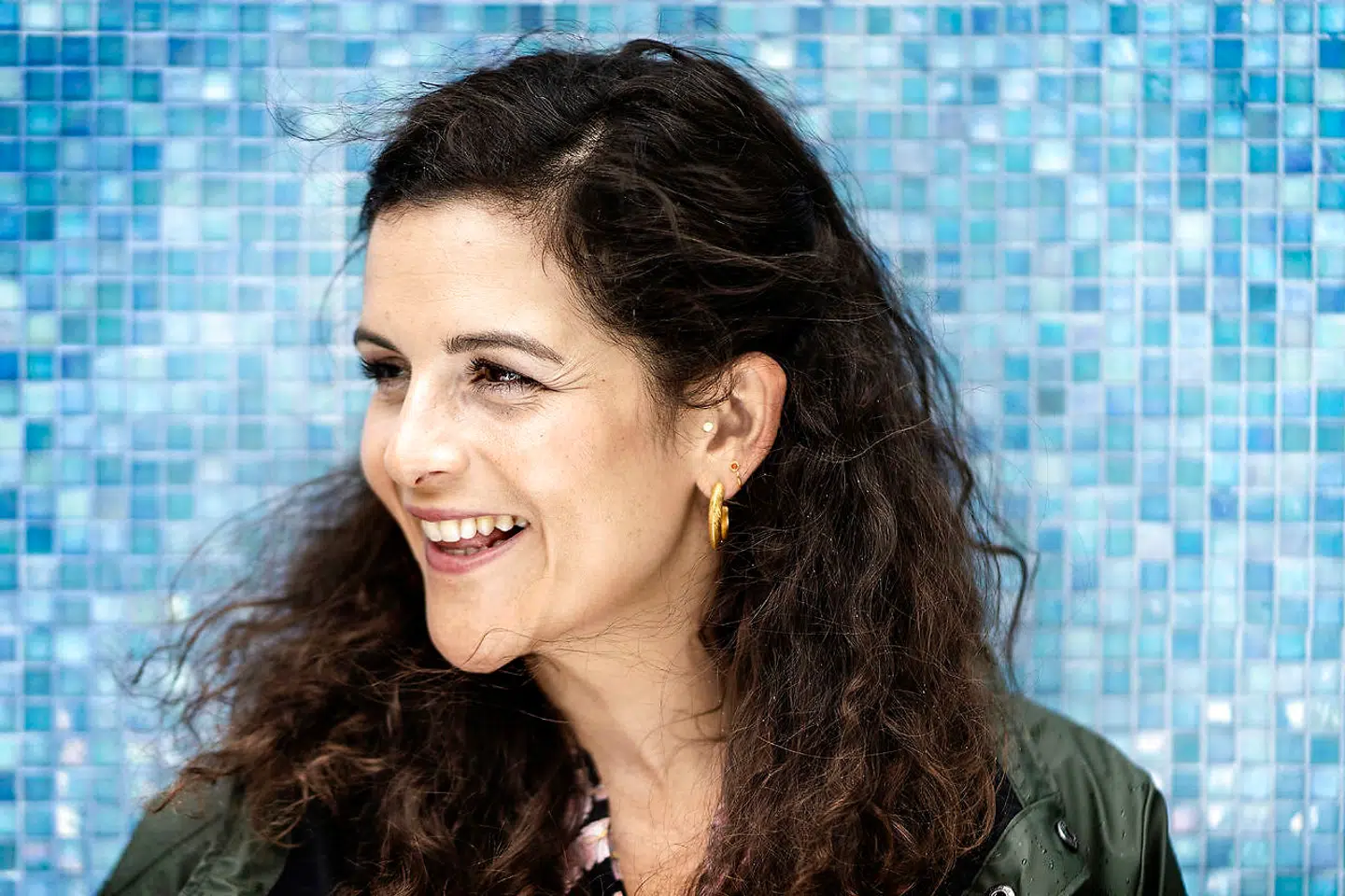 TV-vært og journalist Petra Nagel siger stop. Hertil og ikke længere. Hun er færdig med at bruge sig selv som omdrejningspunkt i underholdningsprogrammer. Det har haft en pris at krænge sine følelser ud på TV.