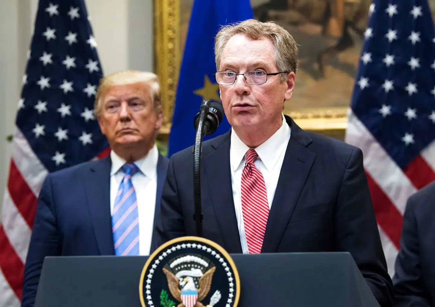 USAs handelsudsending Robert Lighthizer har i årevis ønsket at få Kina ned med nakken rent handelspolitisk, og her har han en forbundsfælle i præsident Donald Trump. De to præsenterer her en ny handelsaftale om oksekød med EU på et pressemøde 2. august i år.