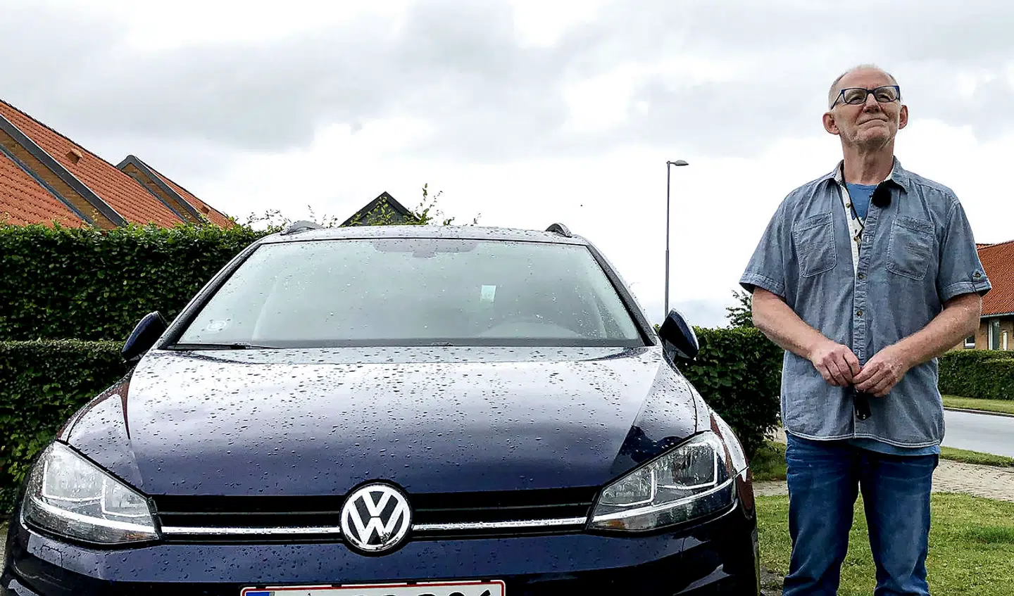 Bent Smed Jensen kan ikke få den nummerplade, han ønsker sig. Han vil gerne have navnet »Lolita« efter sin afdøde kone, men det vil Motorstyrelsen ikke have, for det kan »vække anstød«, som det hedder i afslaget.