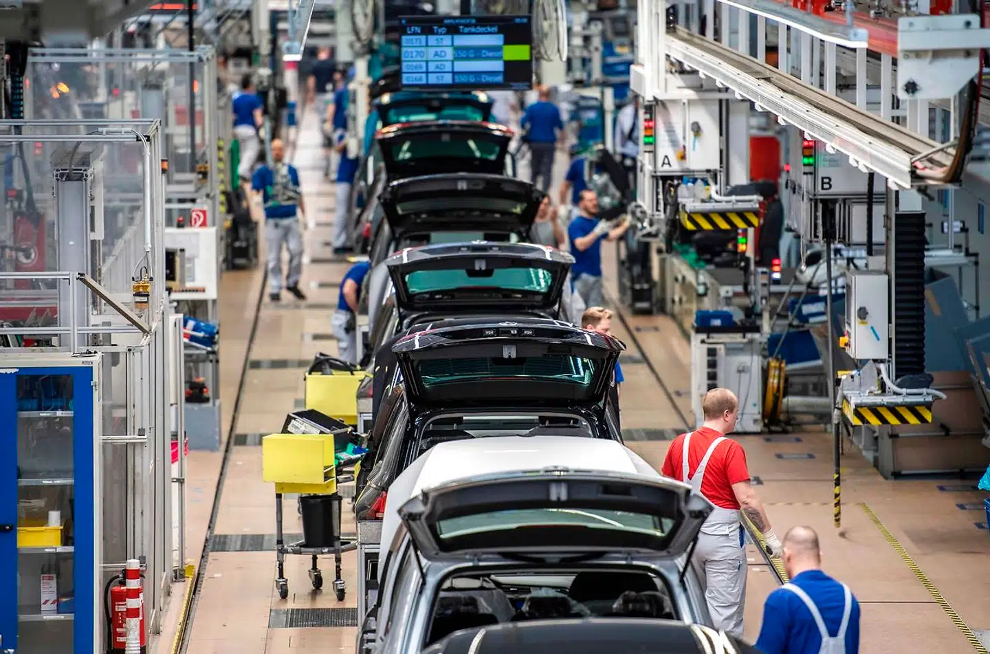 Aktiviteten i tysk industrivirksomheder er gået hastigt ned de seneste måneder.