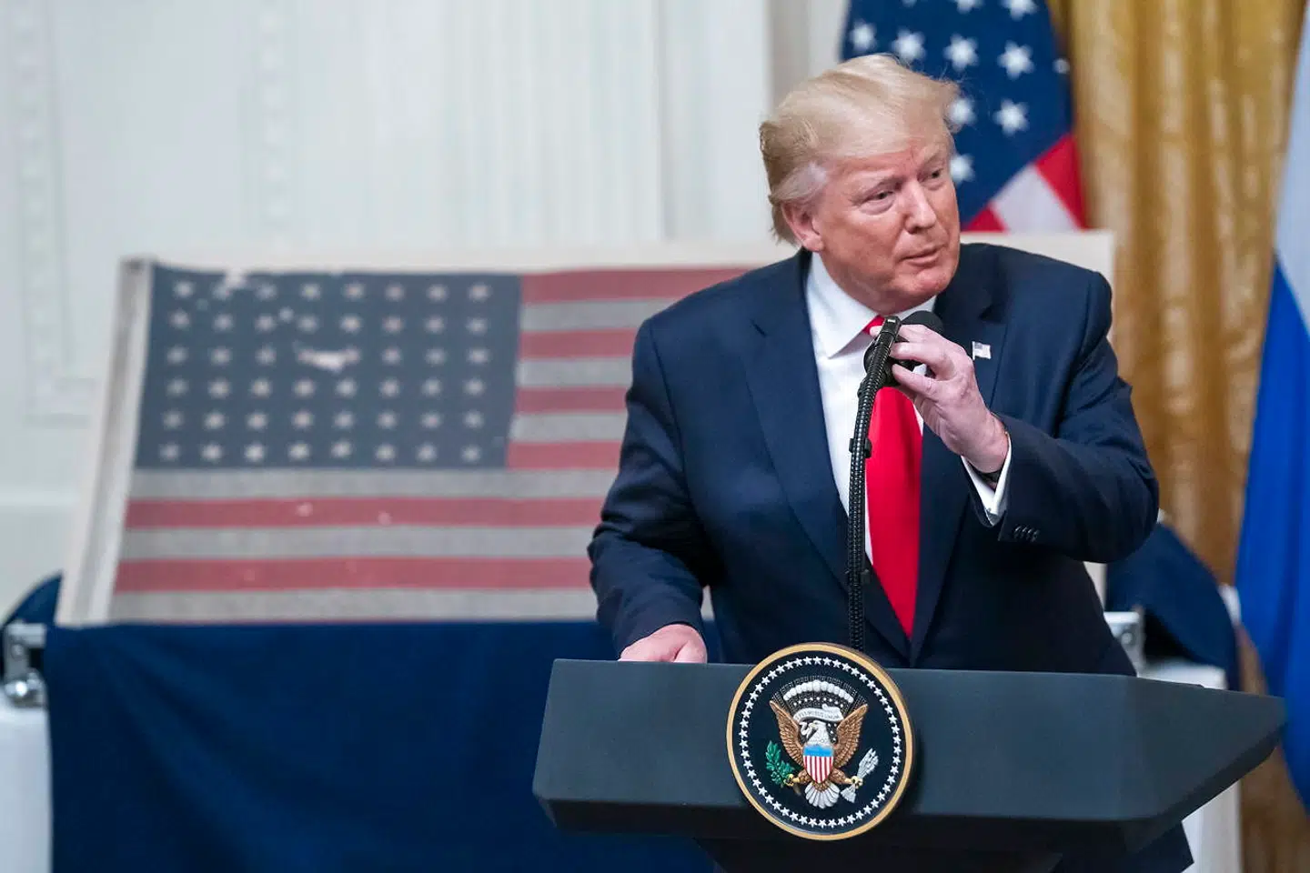 Præsident Trump er blevet mødt med beskyldninger om racisme efter et tweet henvendt til fire kvindelige kongresmedlemmer.