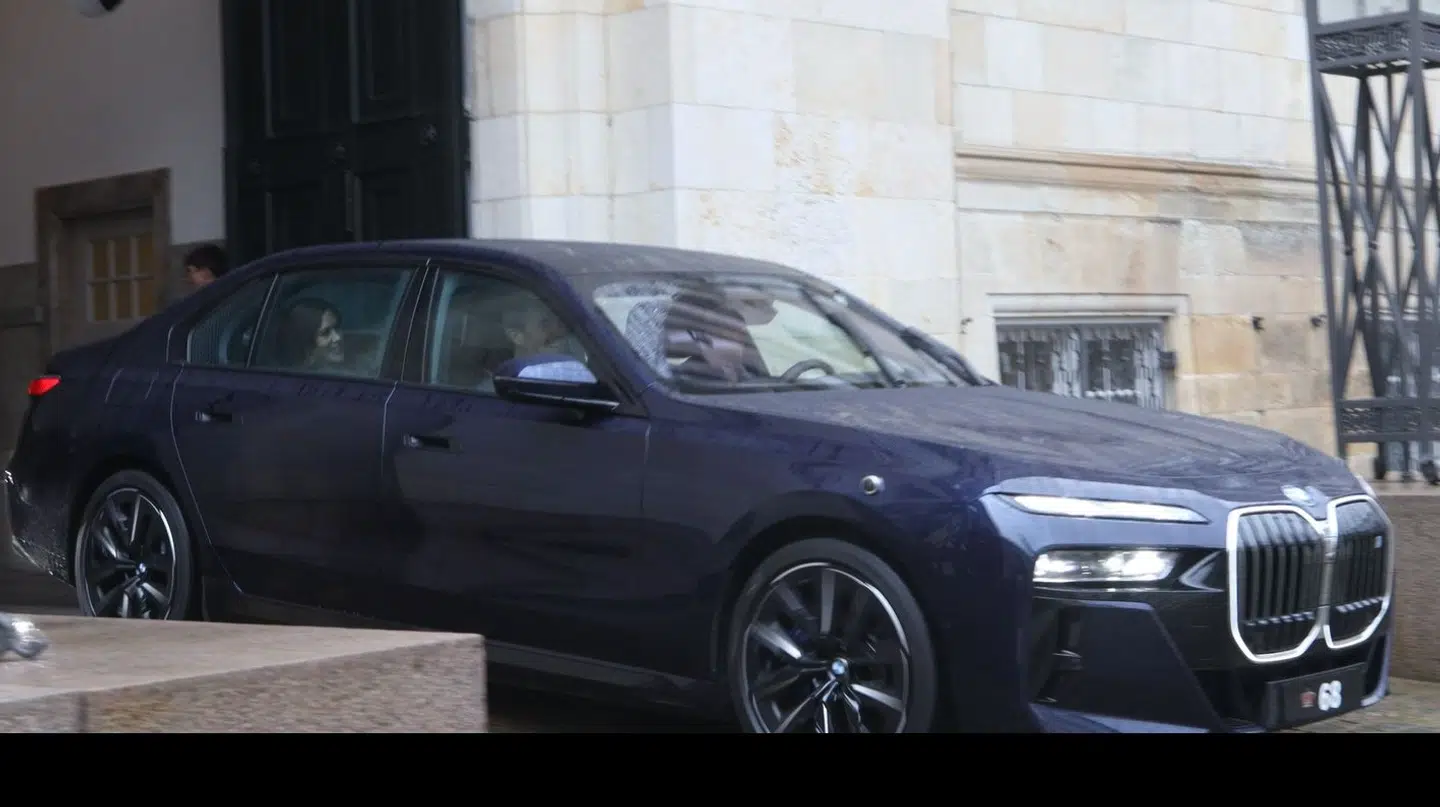 Her forlader kronprinsparret og prins Christian dagens Statsråd.