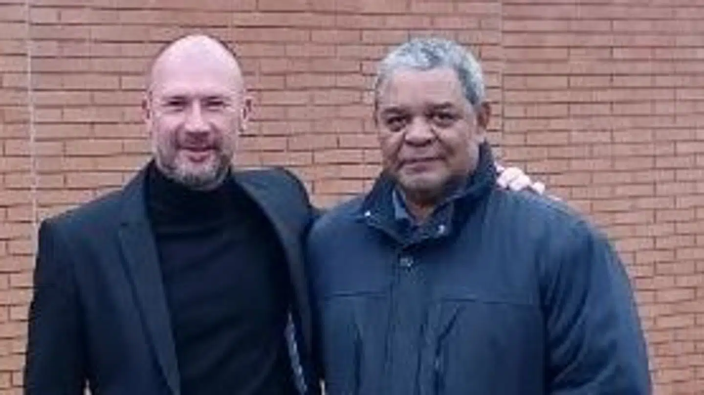 Den brasilianske agent, der kører sagen for Mamadu Cirem Djabi, Paulo Teixeira (til højre)