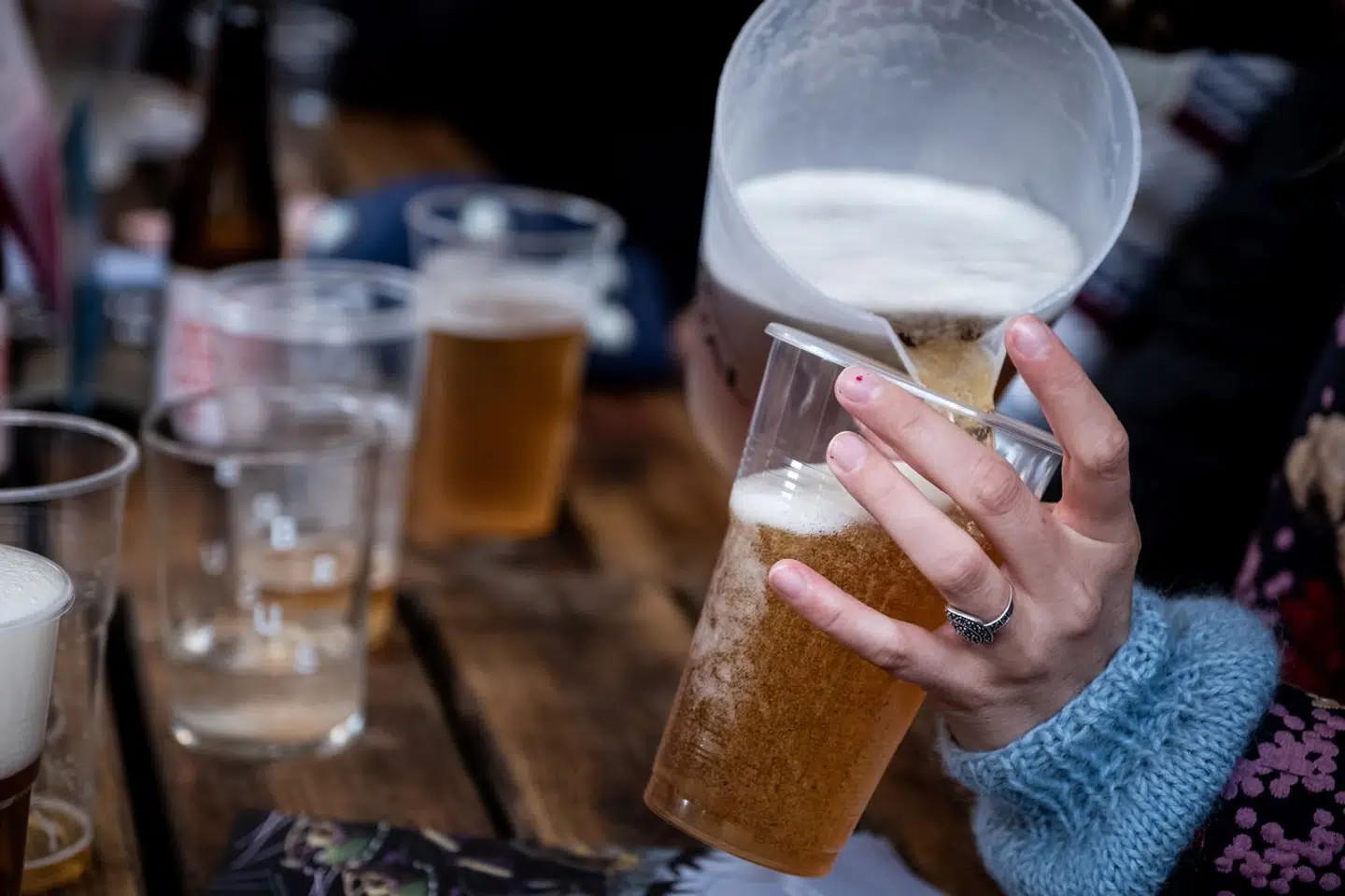 Naboer til festivalen oplevede, at gæster invaderede private haver. Billedet er ikke fra Køge Festuge.