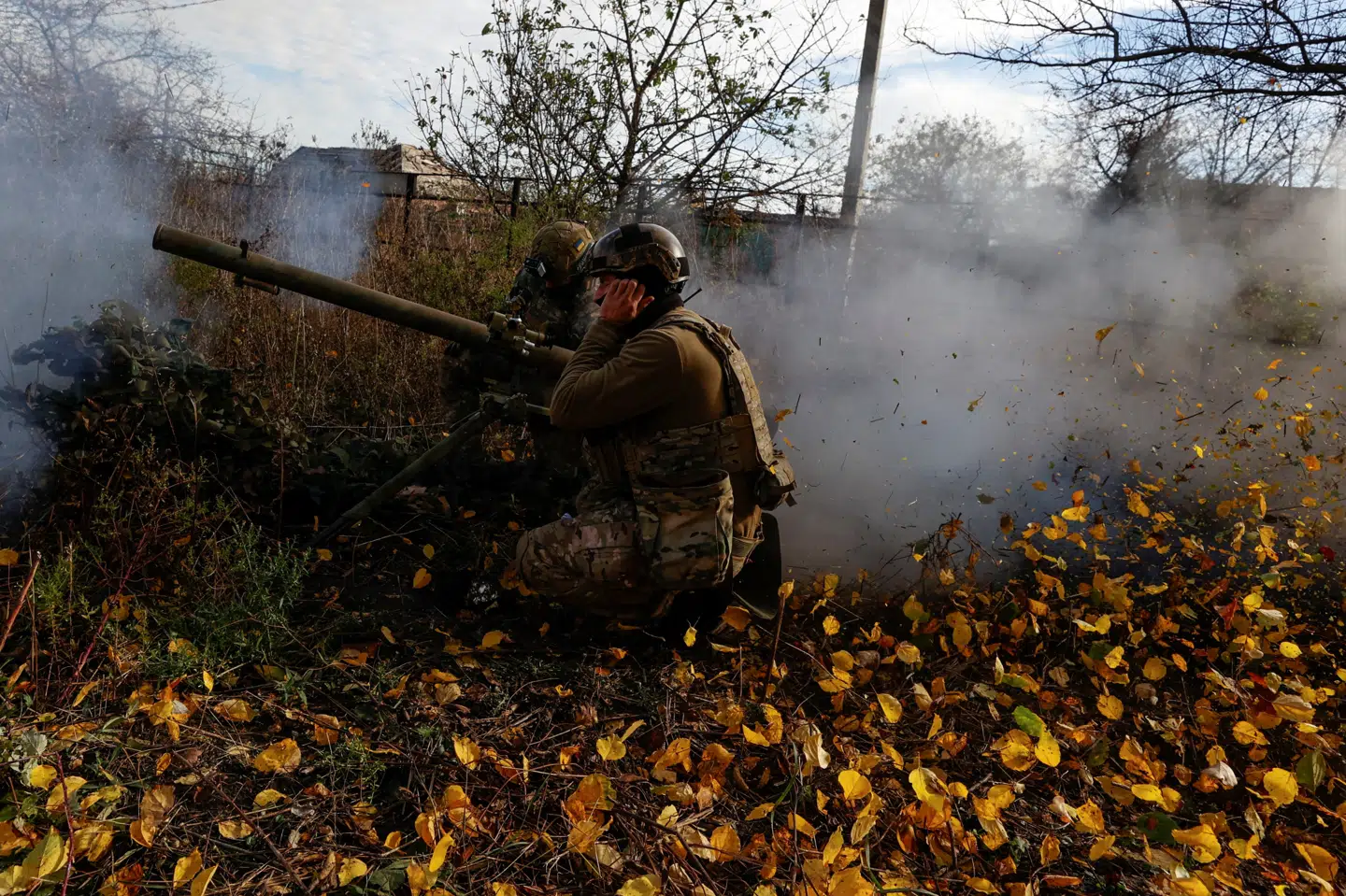 Ukrainere ses her kæmpe i Donetsk-regionen. (Arkivfoto).