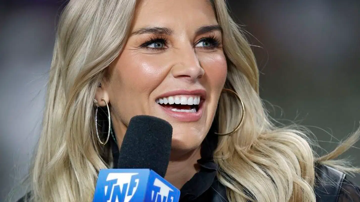 Charissa Thompson er kommet i noget af et stormvejr.
