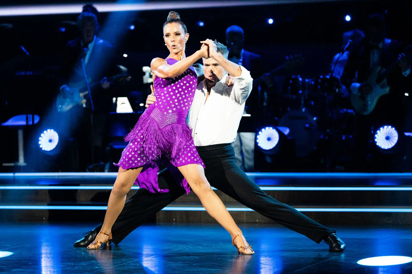 Lise Rønne er TV 2-vært og så var hun selv med i 'Vild med dans' for to sæsoner tilbage, hvor hun dansede med Silas Holst.