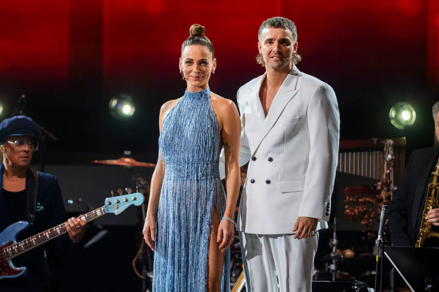 Værterne Sarah Grünewald og Martin Johannes Larsen til sidste omgang 'Vild med dans' i tv-studiet i Nordvest. Tilbage er kun finalen i Horsens på fredag, før Sarah Grünewald er fortid i dansekonkurrencen.