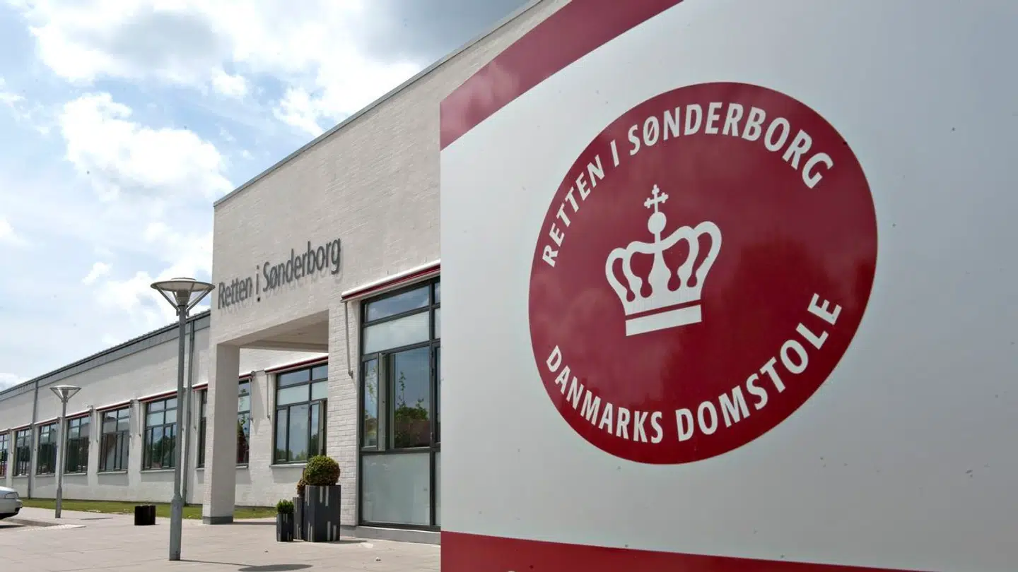 En mand er blevet dømt for flere voldtægter og andet seksuelt misbrug af en mindreårig pige. Sagen er kørt ved Retten i Sønderborg. (Arkivfoto)