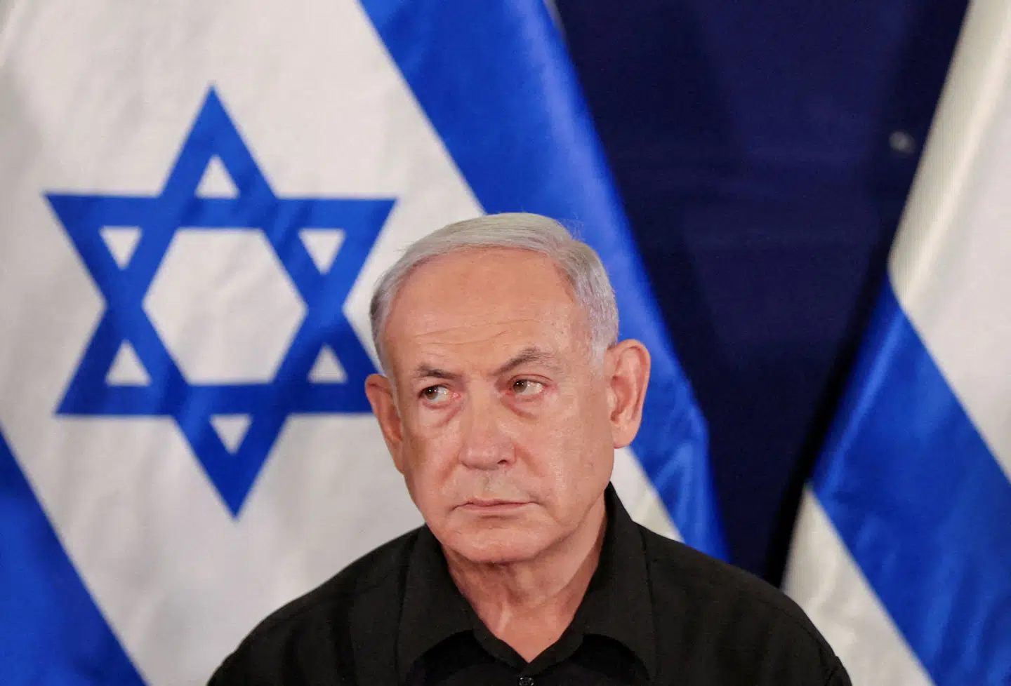 Benjamin Netanyahu har ikke sørget for sit eget folks sikkerhed. Han må gerne blive demokratisk væltet inden længe.