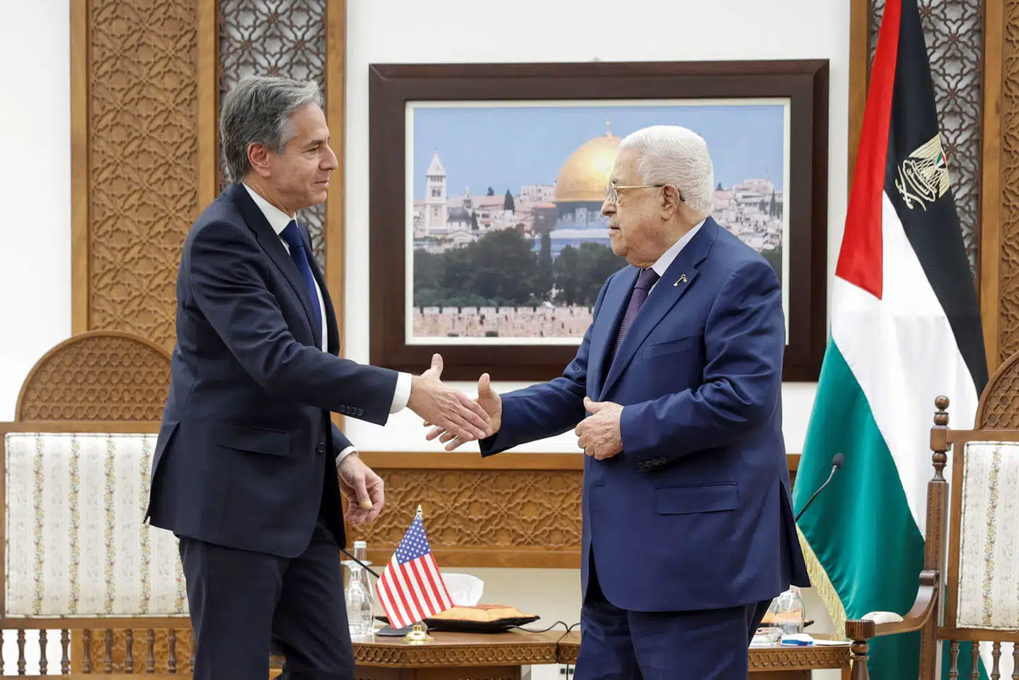 USAs udenrigsminister, Antony Blinken, mødtes med præsident Mahmoud Abbas i Ramallah den 5. november. Foto: Jonathan Ernst, Scanpix