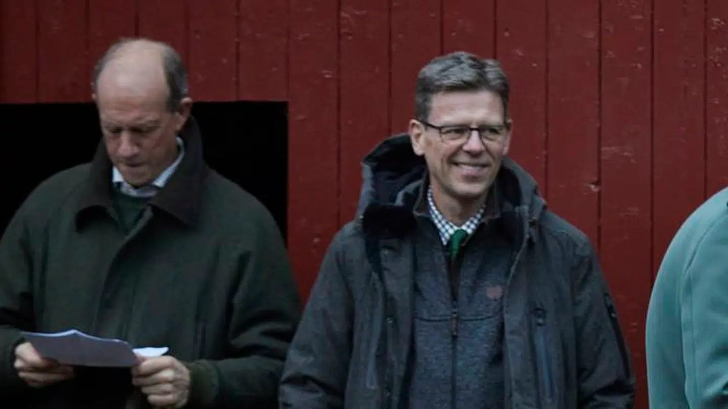 Peter A. Busck ses her yderst til venstre.