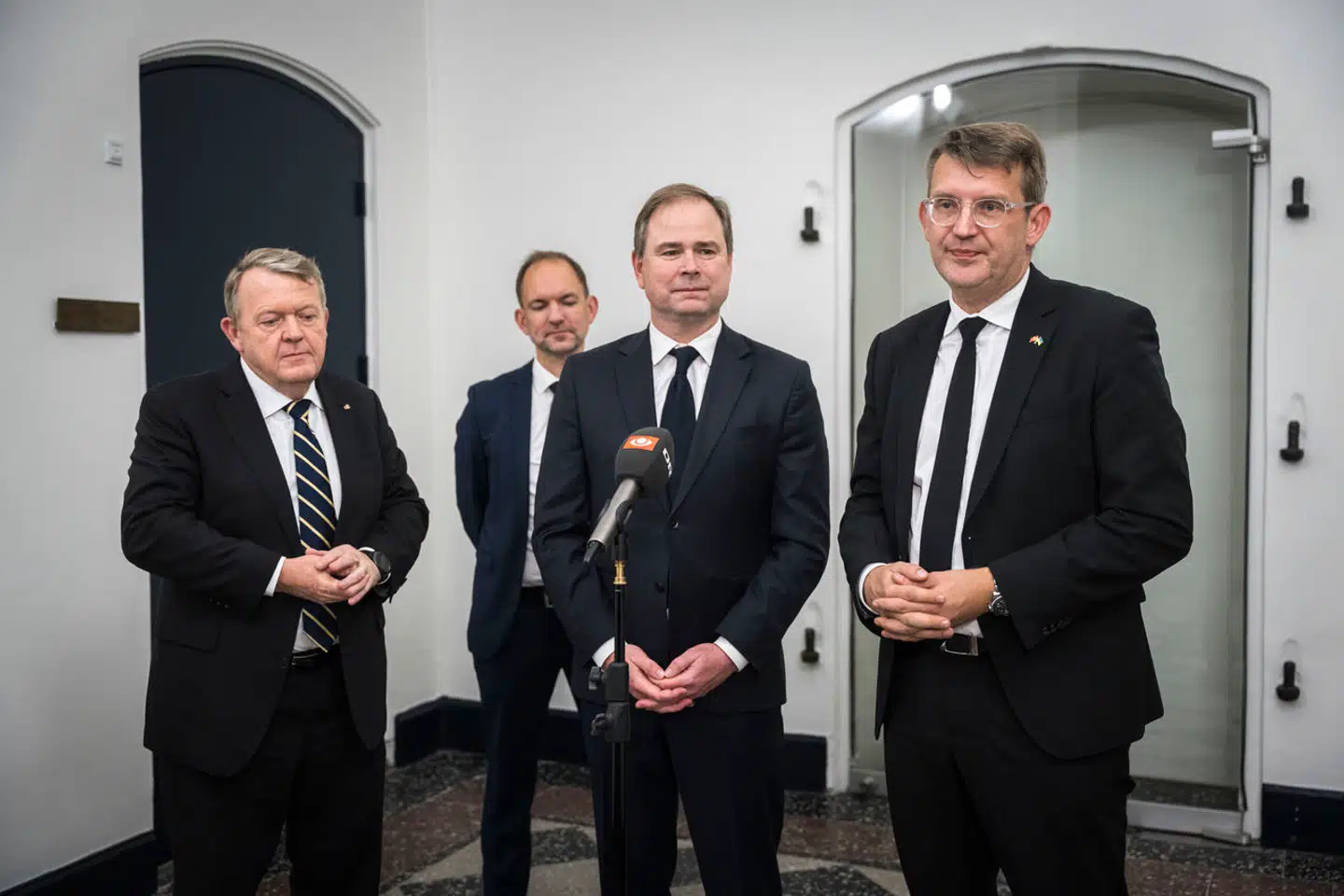 Det er en bunden opgave for regeringen at finde løsninger på problemet med generationsskifte. Det skriver Steffen Damsgaard, Jens Jonatan Steen, Nanna Højlund og Steen Nørgaard Madsen.