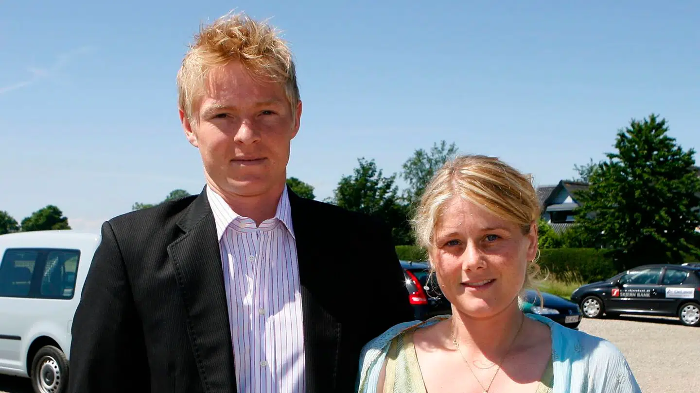 Jesper Jensen og Lotte Haandbæk mødte hinanden, da de var 18 år gamle. Her til Lars Christiansen og Christina Roslyngs bryllup i 2006.
