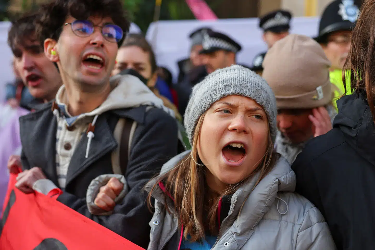 »Greta Thunberg er ansigtet på den store sammenkædning mellem den enkeltes lidelse og ydre fænomener som palæstinensernes sag, klimakamp, lgtb-tænkning og et forsvar for islam fremfor kristendom, idet sidstnævnte her i Vesten menes at symbolisere den gamle mørke verden,« skriver Sørine Gotfredsen.